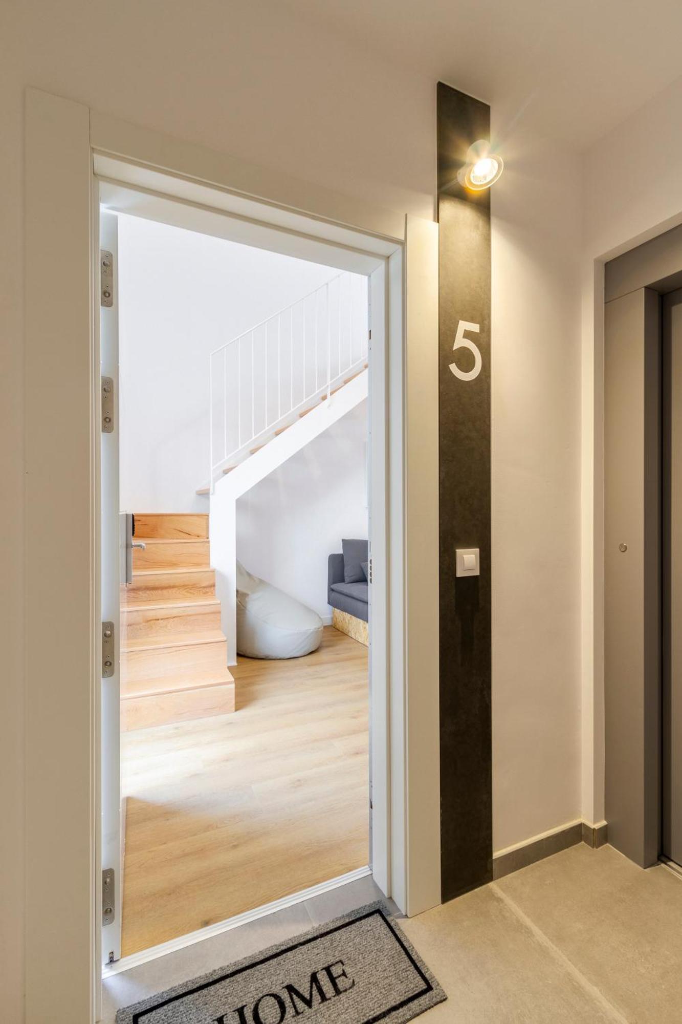 Urbanfive Apartamentos Ourense Centro المظهر الخارجي الصورة