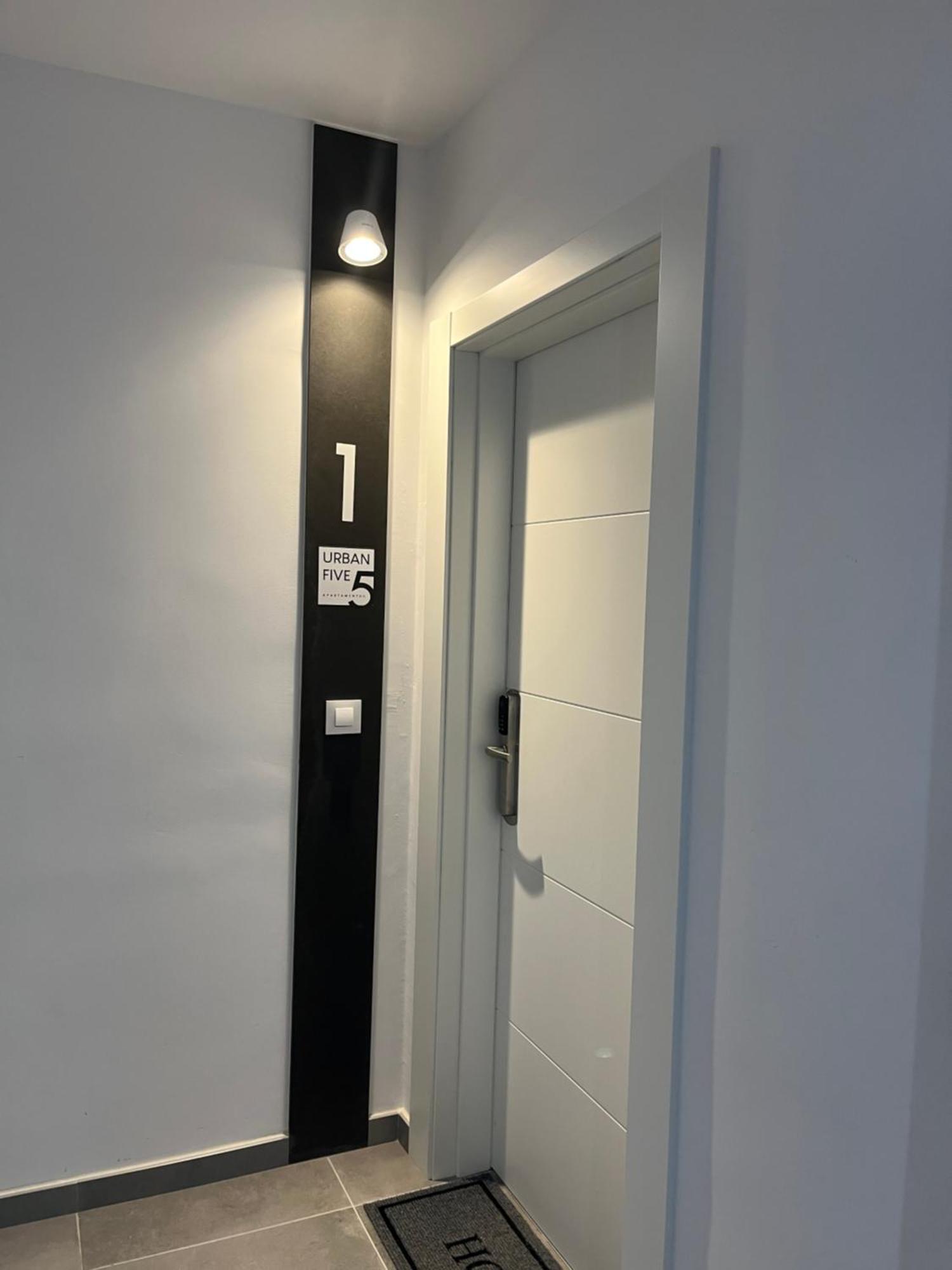 Urbanfive Apartamentos Ourense Centro المظهر الخارجي الصورة